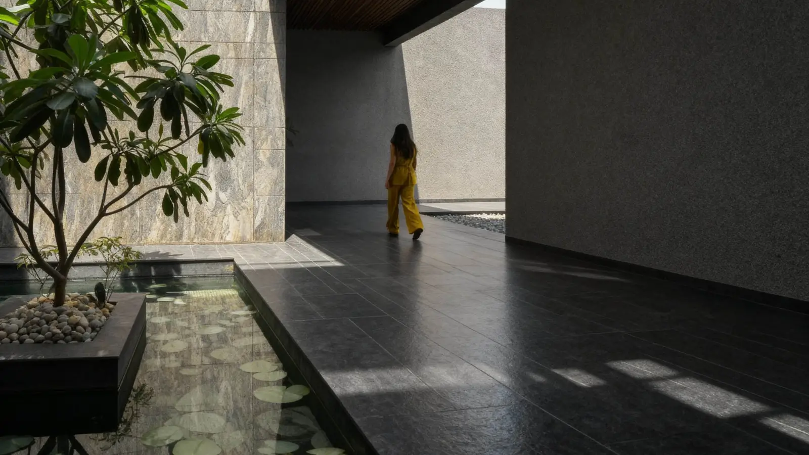 SRK The Aamaya By Svam Realty hall